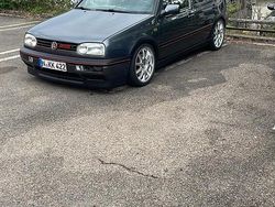 Grau Gebraucht 1994 VW Golf III GTI Limousine | 6.000 €