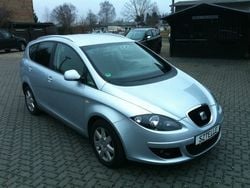 Silber Gebraucht 2007 Seat Altea XL Stylance Van / Kleinbus | 3.999 € (Fairer Preis)