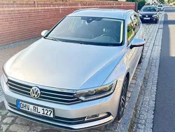 Silber Gebraucht 2016 VW Passat Highline Kombi | 12.500 € (Fairer Preis)