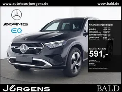 Obsidianschwarz metallic Gebraucht 2024 Mercedes GLC300e Avantgarde SUV | 62.770 € (Superpreis)