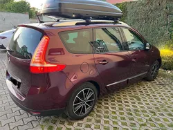 Rot Gebraucht 2013 Renault Grand Scénic III Van / Kleinbus | 4.999 € (Etwas zu teuer)
