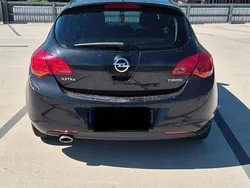 Schwarz Gebraucht 2011 Opel Astra Edition Limousine | 4.600 € (Fairer Preis)