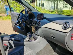 Schwarz Gebraucht 2013 Mercedes B180 Van / Kleinbus | 8.500 € (Superpreis)
