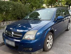 Gebraucht 2004 Opel Vectra Kombi | 650 €