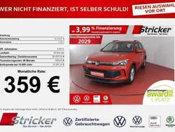 Rot (persimmon red metallic) Gebraucht 2024 VW Tiguan Basis SUV | 32.978 € (Superpreis)