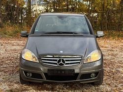 Grau Gebraucht 2008 Mercedes A170 Avantgarde Van / Kleinbus | 3.200 € (Guter Preis)