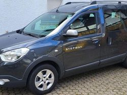 Grau Gebraucht 2021 Dacia Dokker Stepway Van | 17.500 € (Fairer Preis)