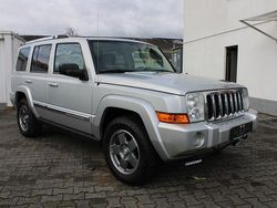 Silber (metallic) Gebraucht 2009 Jeep Commander Limited SUV | 21.999 € (Etwas zu teuer)