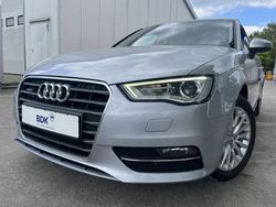 Silber Gebraucht 2015 Audi A3 Ambiente Limousine | 15.980 € (Fairer Preis)