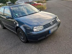 Grau Gebraucht 2002 VW Golf IV Limousine | 600 € (Guter Preis)
