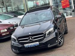 Schwarz Gebraucht 2015 Mercedes GLA200 AMG line SUV | 19.990 € (Fairer Preis)