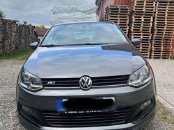 Grau Gebraucht 2016 VW Polo R-line Kleinwagen | 8.500 € (Guter Preis)
