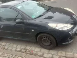 Schwarz Gebraucht 2012 Peugeot 206+ Kleinwagen | 1.400 € (Superpreis)