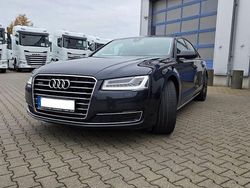 Blau Gebraucht 2014 Audi A8 Limousine | 27.800 €