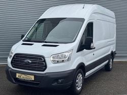 Weiß Gebraucht 2017 Ford Transit Trend Van / Kleinbus | 13.480 € (Superpreis)
