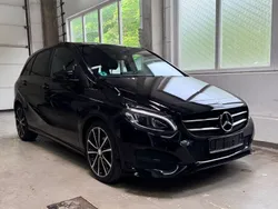 Mercedes B220