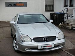 Silber Gebraucht 2001 Mercedes SLK200 Edition Cabrio | 2.990 € (Etwas zu teuer)