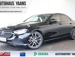 Schwarz Gebraucht 2021 Mercedes E220 Avantgarde Limousine | 36.989 € (Fairer Preis)