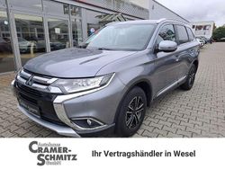 Grau Gebraucht 2018 Mitsubishi Outlander Edition SUV | 14.990 € (Fairer Preis)