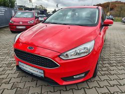 Rot Gebraucht 2016 Ford Focus Business Edition Kombi | 6.950 € (Fairer Preis)