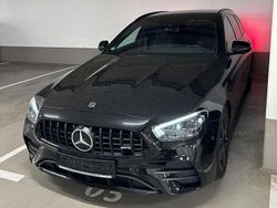 Schwarz Gebraucht 2021 Mercedes E220 AMG line Kombi | 33.900 € (Fairer Preis)