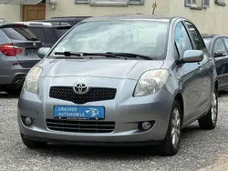 Silber Gebraucht 2008 Toyota Yaris Team Limousine | 3.490 € (Fairer Preis)