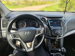 Grau Gebraucht 2014 Hyundai i40 Premium Kombi | 10.850 € (Teuer)