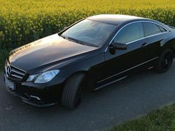 Schwarz Gebraucht 2011 Mercedes E350 AMG Coupé | 8.999 € (Fairer Preis)