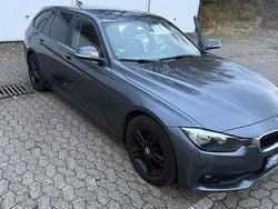 Grau Gebraucht 2016 BMW 316 M Sport Kombi | 8.800 € (Fairer Preis)