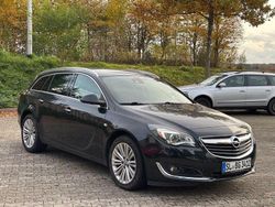 Schwarz Gebraucht 2016 Opel Insignia Kombi | 9.900 € (Fairer Preis)