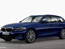 Mediterranblau Gebraucht 2019 BMW 330 Sport Line Kombi | 29.900 € (Guter Preis)