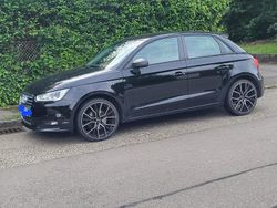 Schwarz Gebraucht 2016 Audi A1 Kleinwagen | 12.500 €