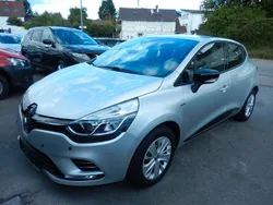 Silber Gebraucht 2019 Renault Clio IV Limousine | 10.999 € (Fairer Preis)