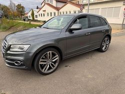 Grau Gebraucht 2014 Audi SQ5 Sport SUV | 22.900 € (Fairer Preis)