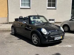 Schwarz Gebraucht 2005 Mini Cooper Cabriolet Cabrio | 6.150 € (Etwas zu teuer)