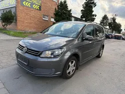 Grau Gebraucht 2011 VW Touran Van / Kleinbus | 3.990 € (Superpreis)