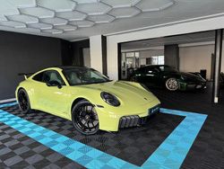Gelb Gebraucht 2025 Porsche 911 Carrera GTS | 194.870 €