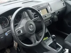 Rot Gebraucht 2012 VW Tiguan SUV | 10.999 € (Teuer)
