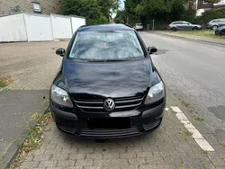 Schwarz Gebraucht 2005 VW Golf Plus Comfortline Van / Kleinbus | 6.000 €