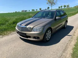 Gelb Gebraucht 2010 Mercedes C220 Kombi | 3.650 €