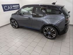 Grau Gebraucht 2022 BMW i3 Kleinwagen | 21.990 € (Etwas zu teuer)