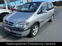 Silber Gebraucht 2004 Opel Zafira Njoy Van / Kleinbus | 850 € (Superpreis)