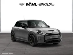 Grau Gebraucht 2022 Mini Cooper SE Classic Kleinwagen | 18.790 € (Fairer Preis)
