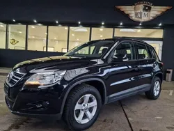 Deep black perleffekt (metallic) Gebraucht 2010 VW Tiguan Trendline SUV | 8.750 € (Fairer Preis)
