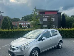 Silber Gebraucht 2010 Opel Corsa Kleinwagen | 2.400 € (Guter Preis)