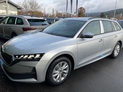 Brillant silber metallic Neu 2025 Skoda Octavia Selection Kombi | 36.495 € (Fairer Preis)