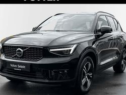 Schwarz Gebraucht 2025 Volvo XC40 Plus SUV | 36.890 € (Fairer Preis)