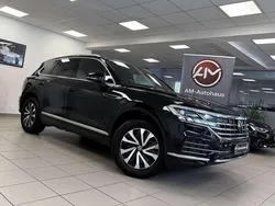 Deep black Gebraucht 2022 VW Touareg Elegance SUV | 42.999 € (Guter Preis)