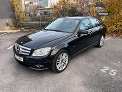 Schwarz Gebraucht 2009 Mercedes C180 Avantgarde Limousine | 7.100 € (Fairer Preis)