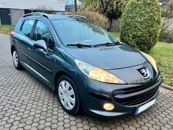 Grau Gebraucht 2009 Peugeot 207 Kombi | 2.100 € (Fairer Preis)